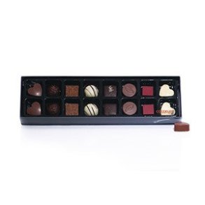 Cocoture - 180g 16 stk. Fyldte chokolader i sort aflang karton�ske
