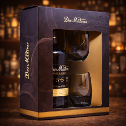 Dos Maderas 5+5 Tripled Aged Rum + 2 glas - Gave�ske - 40% alc., 70cl