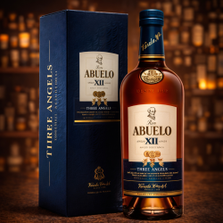 Ron Abuelo XII A�os - "Three Angels" - 43% alc. 70 cl.