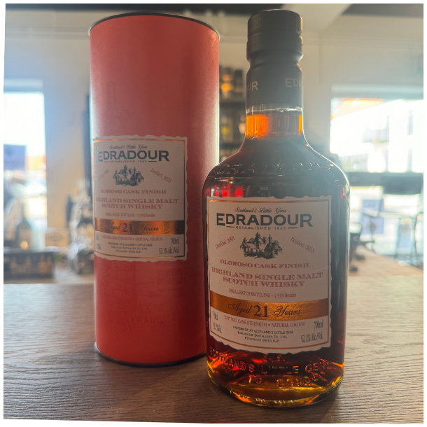 Edradour 21 Years Oloroso Sherry Butts Natural Cask Strenght 52,1% alc. 70 cl.