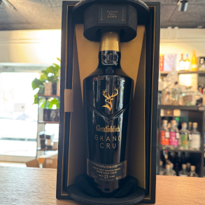 Glenfiddich Grand Cru Cuve Cask Finish Aged 23 Years 43% alc. 70 cl. 