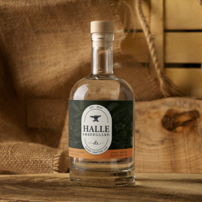 Jarlen's London Dry Gin Halle Smedegaard Distillery 43% alc. 50 cl.
