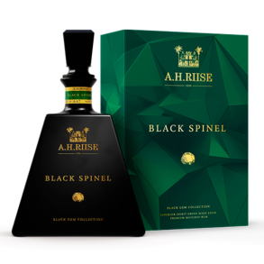 A. H. Riise Black Spinel Black Gem Collection 46,1% alc. 70 cl.