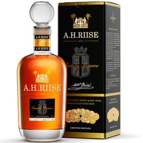 A. H. Riise Family Reserve 42% alc. 70 cl.