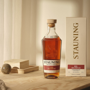 Stauning R.Y.E Maple Syrup Cask - 53,5% alc. 70cl. | FRIGIVES 11. SEPT. 2026